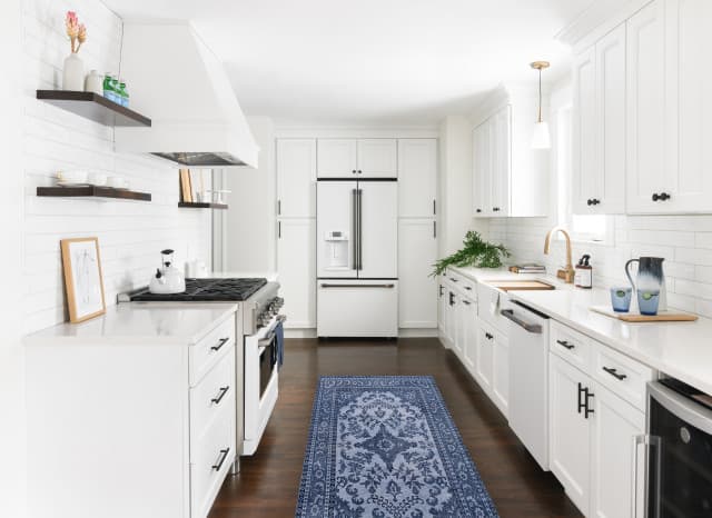 are white cabinets outdated