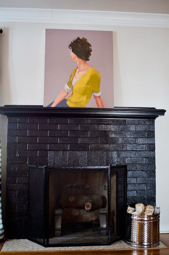 black fireplace mantel