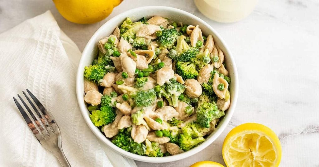 creamy tahini broccoli pasta