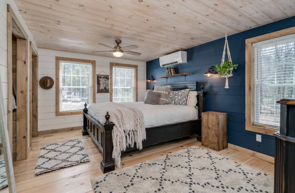 farmhouse bedroom accent wall