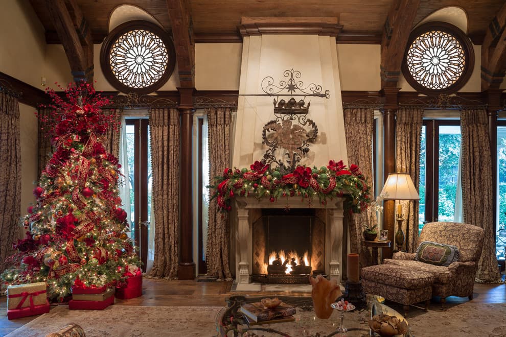 fireplace mantel for christmas