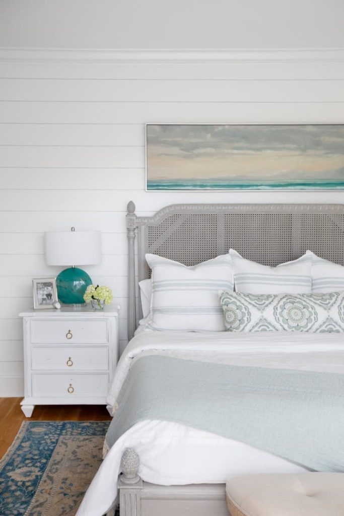 white shiplap accent wall 1