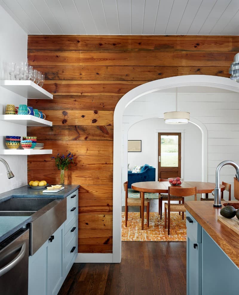 wood accent wall in kitchen