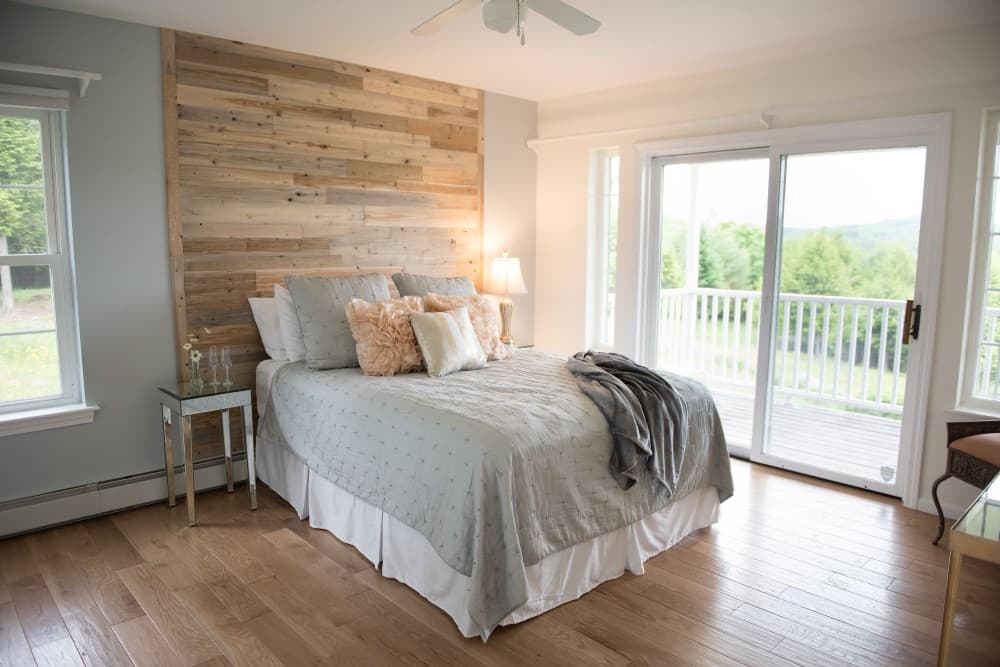 wood plank accent wall