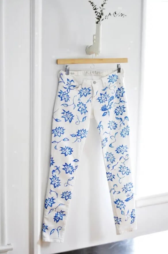 20 DIY Jeans Makeover – Creative Ways To Transform Your Jeans