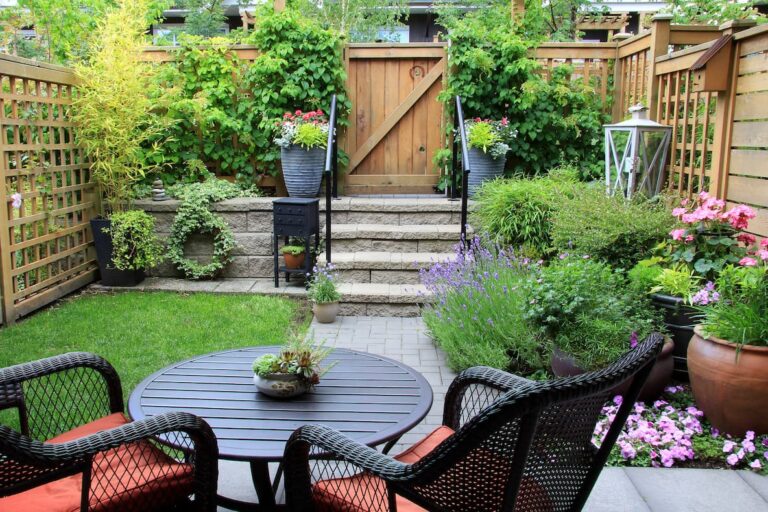 4 Design Tips To Create A Relaxing Backyard Space