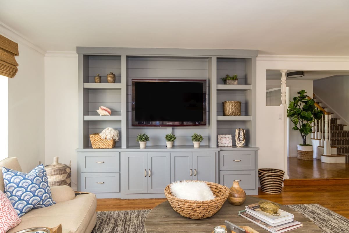 Small Living Room Design Ideas: Built-in Storage