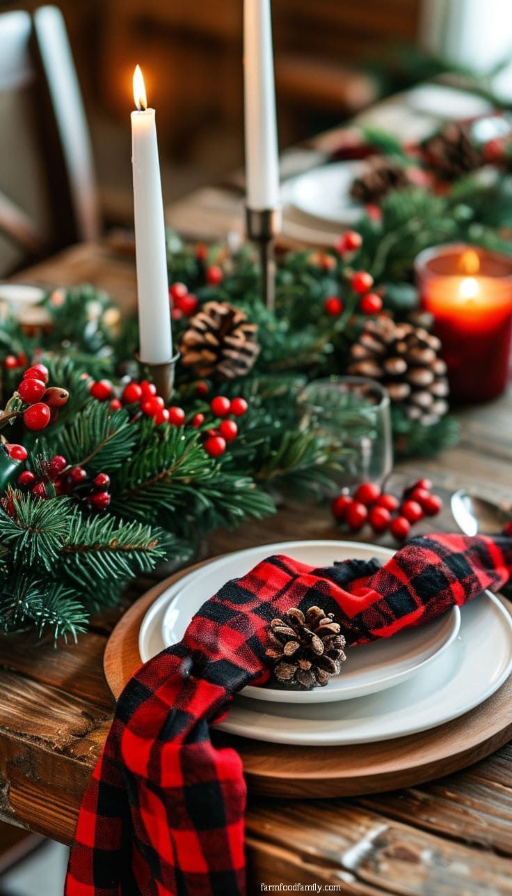 1 Christmas Table Runner Ideas