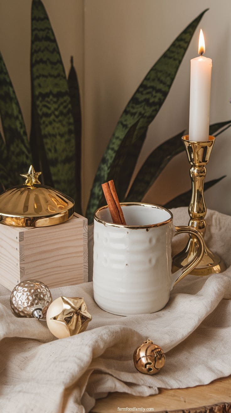 18 Christmas Coffee Table Decor