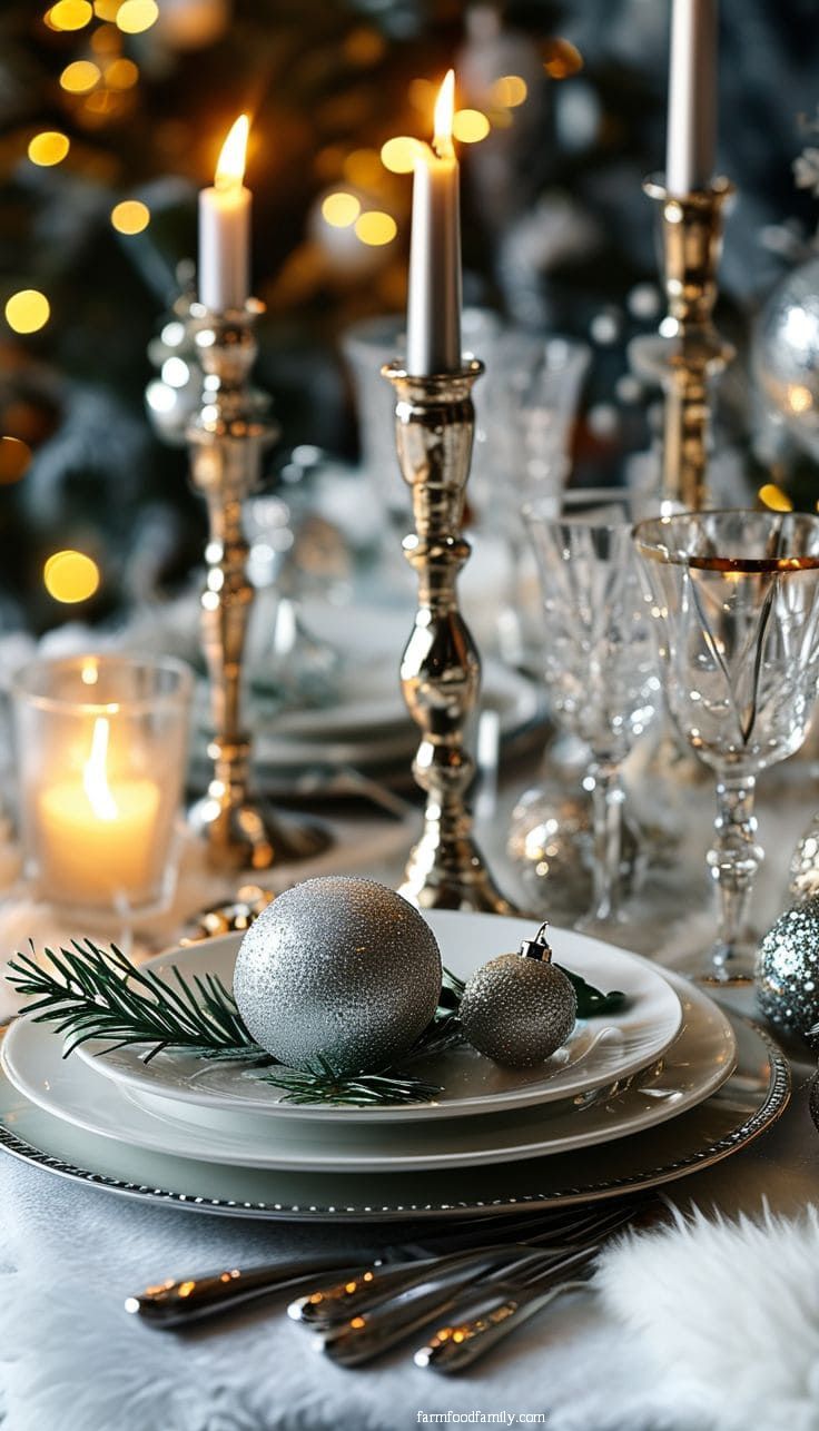 4 Christmas Table Runner Ideas