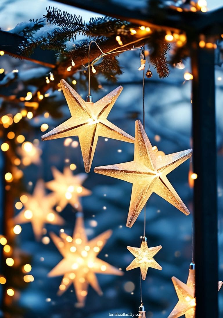 7 Christmas Outdoor Light Decor