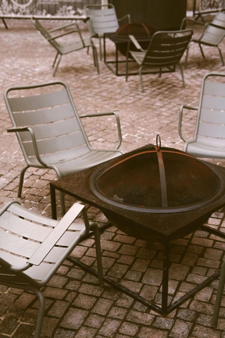 40+ Jaw-Dropping Paver Fire Pit Ideas for Outdoor ...