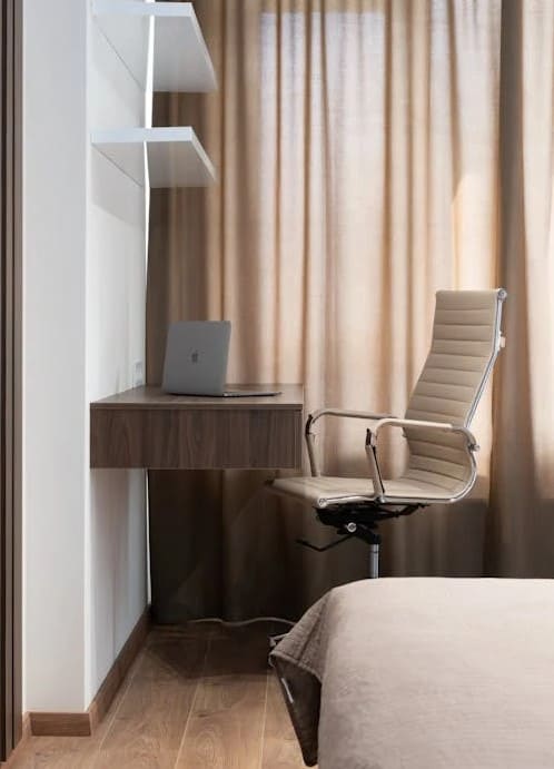 40+ Trendy Bedroom Office Ideas for the Perfect Work-Life Balance (2026 ...